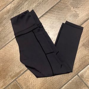 Zyia light n tight pocket capris